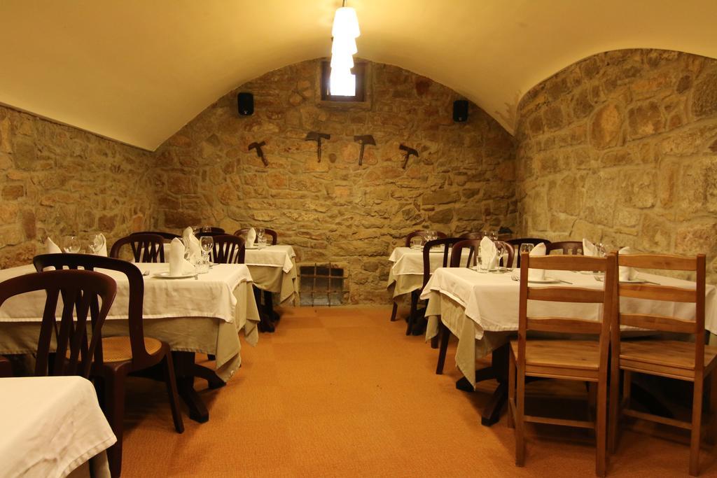 Hostal Palouet De Segarra Exterior photo
