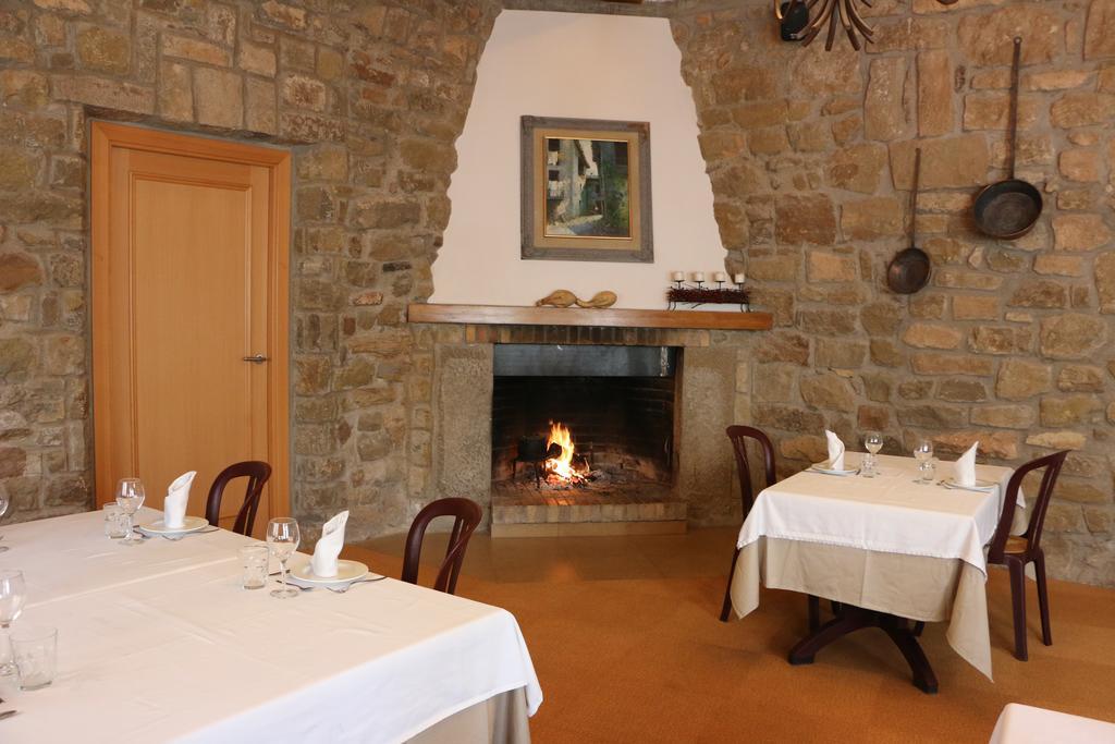 Hostal Palouet De Segarra Exterior photo