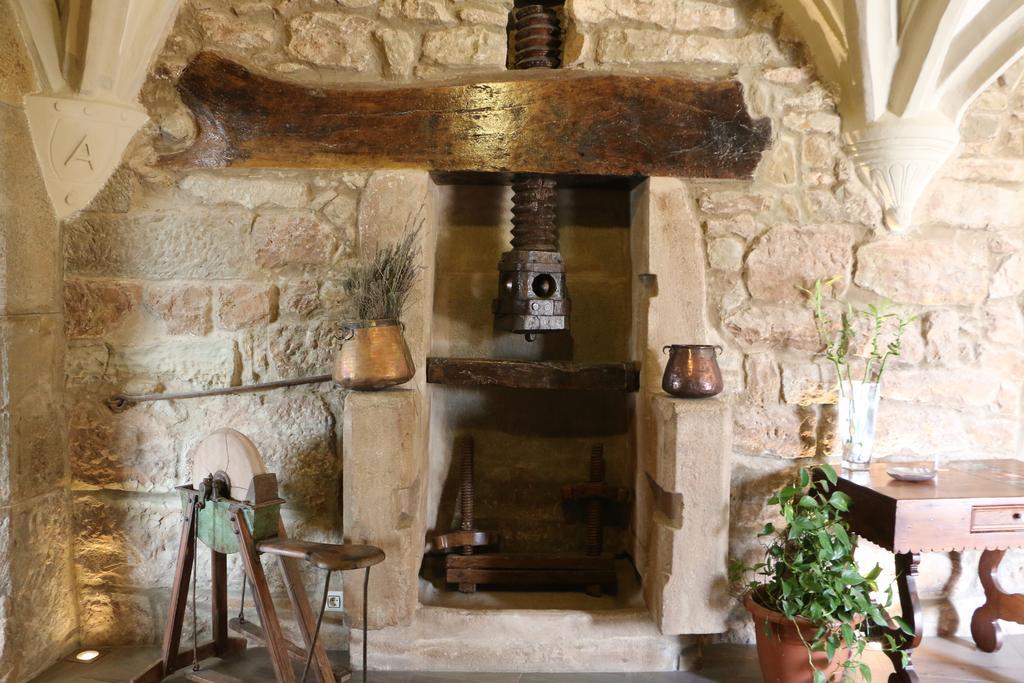 Hostal Palouet De Segarra Exterior photo